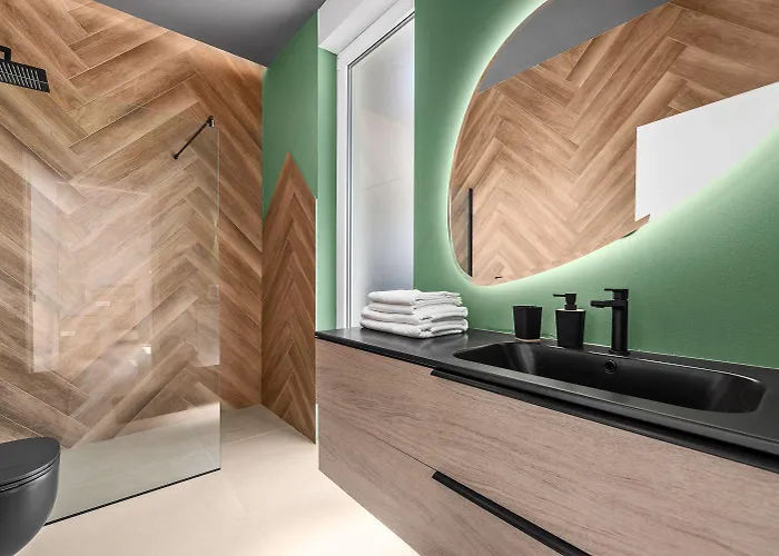 Exquisite Mit Panoramablick Aufs Meer, Salzwasserpool Mit Gegenstromanlage, Bbq Prázdninový dům Poreč