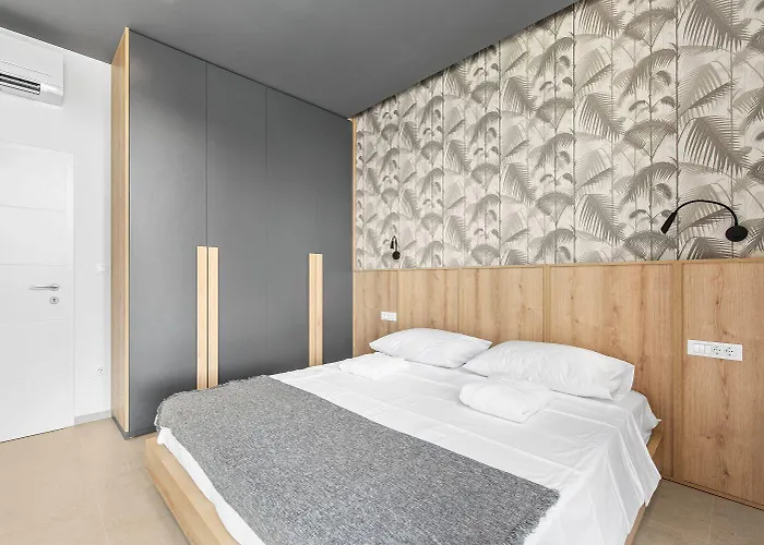 Exquisite Mit Panoramablick Aufs Meer, Salzwasserpool Mit Gegenstromanlage, Bbq Vakantiehuis Poreč